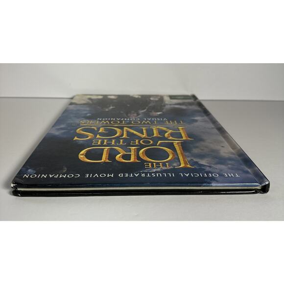The Lord of the Rings : The Two Towers Visual Companion Hardcover - Picture 6 of 9